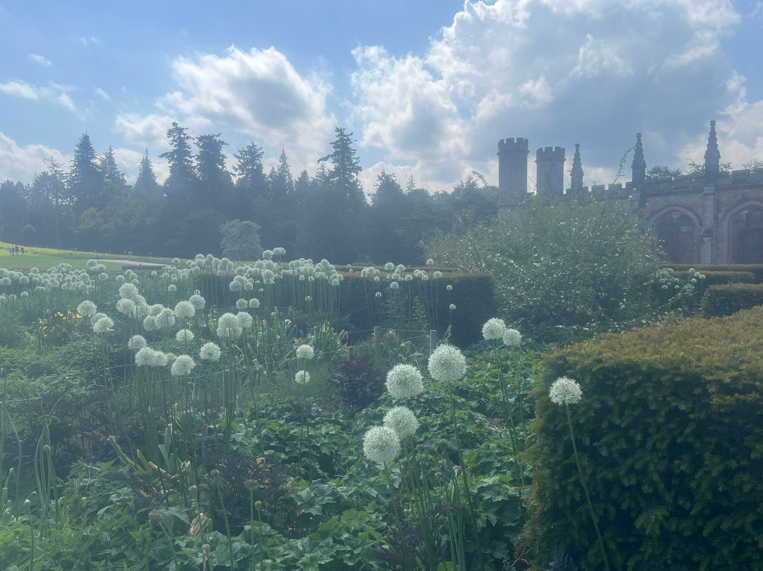 Lowther Castle and Gardens-彭里斯必去景点