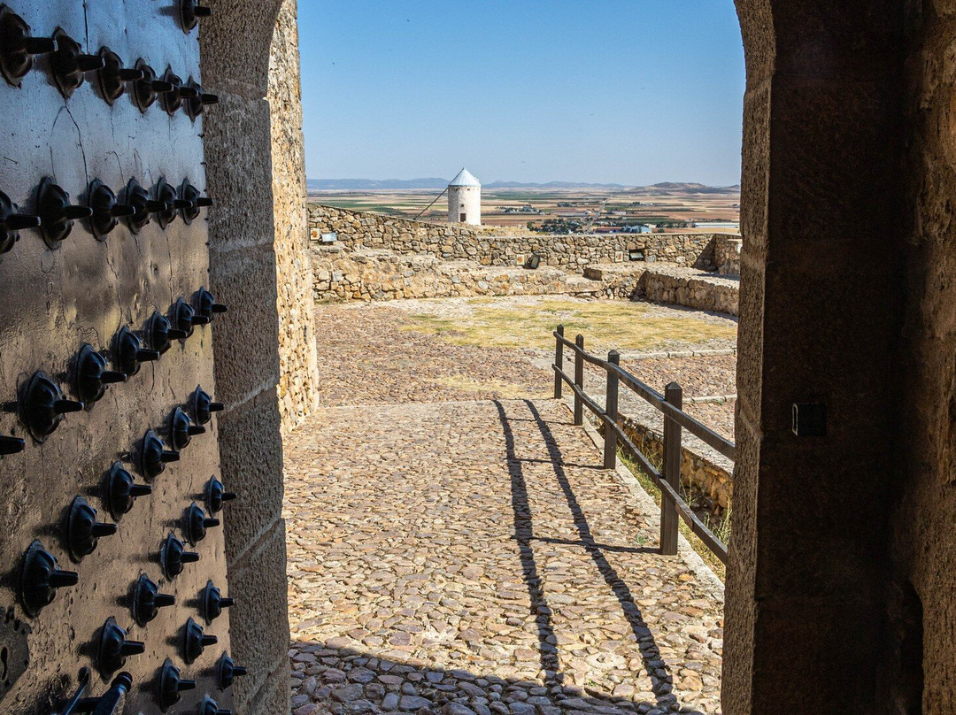 Castillo De Consuegra-孔苏埃格拉必去景点