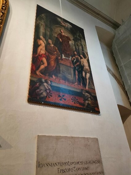 Cattedrale di San Pietro Apostolo-特雷维索必去景点