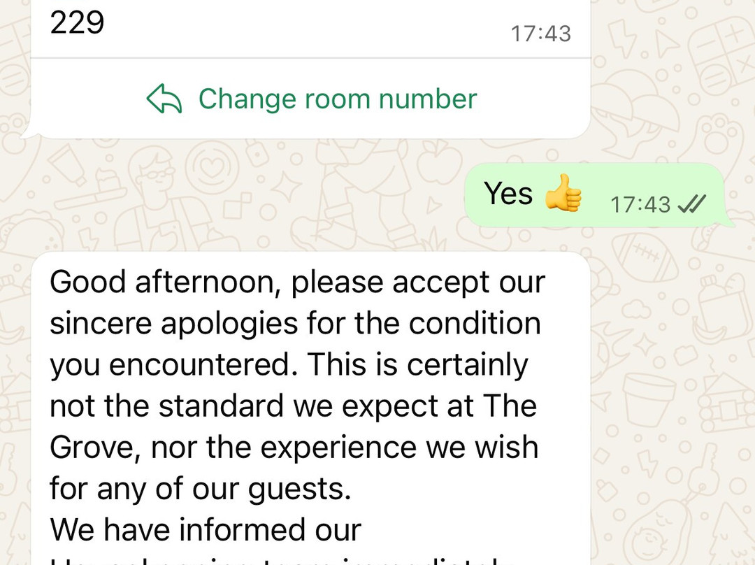 树林酒店主图