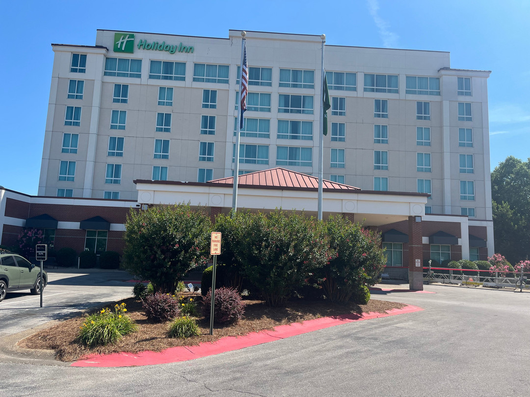 Holiday Inn 大学广场，草地滚球场主图