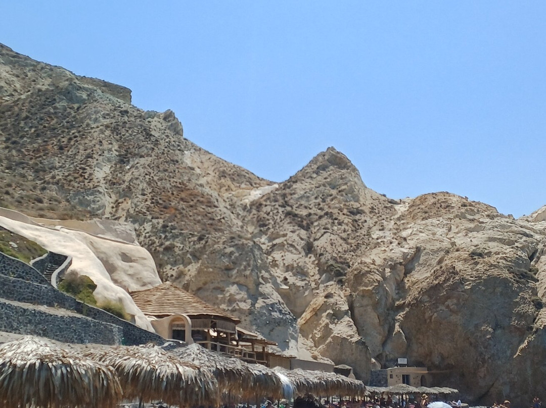 Taxi Boats to Red, White, and Black Beach-阿克罗蒂里必去景点