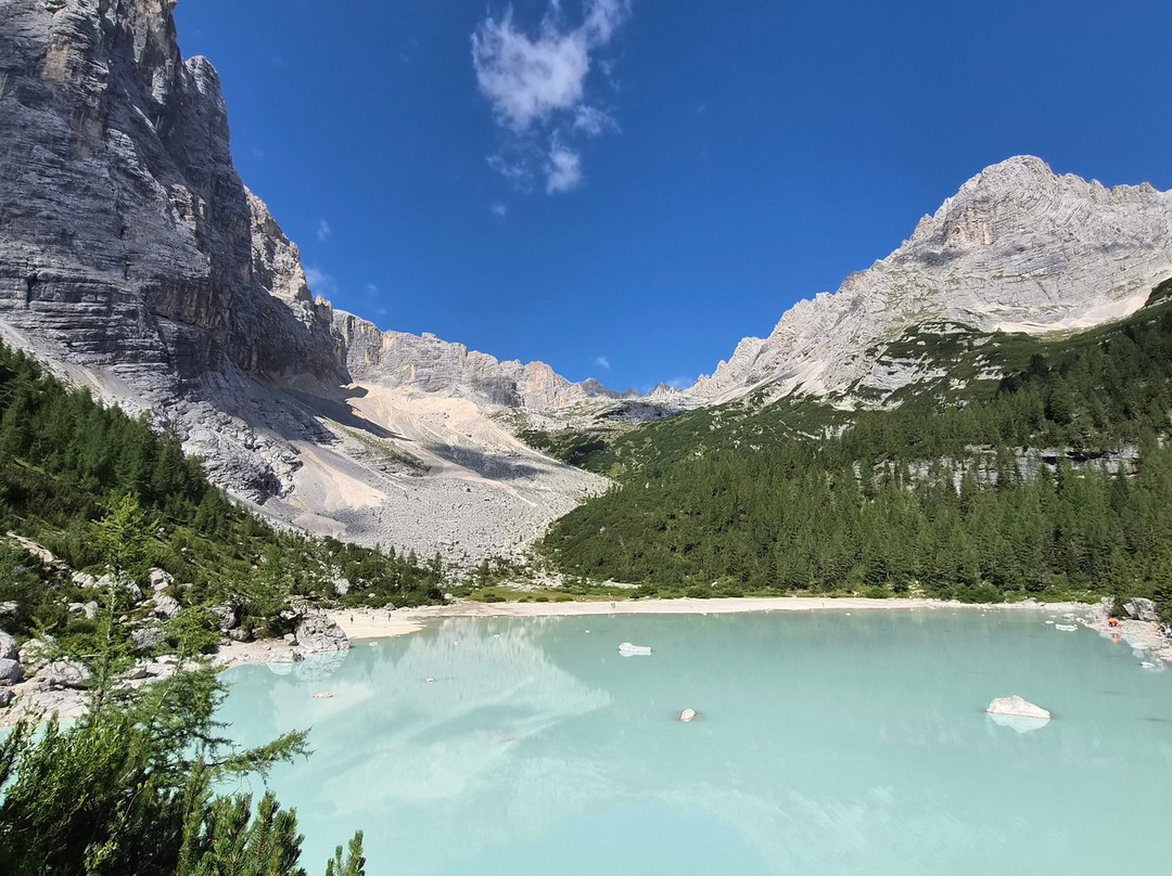 Lago di Sorapiss-科尔蒂纳丹佩佐必去景点