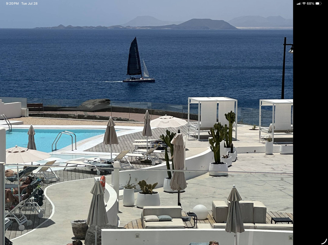 CalaLanzarote Suites Hotel主图