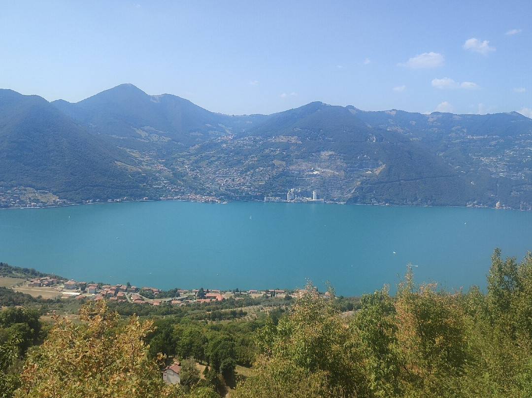 Passeggiata a Monte Isola-蒙泰伊索拉必去景点