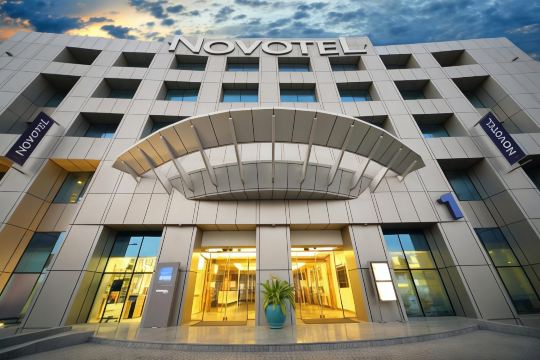 达曼商业园诺富特酒店-官方