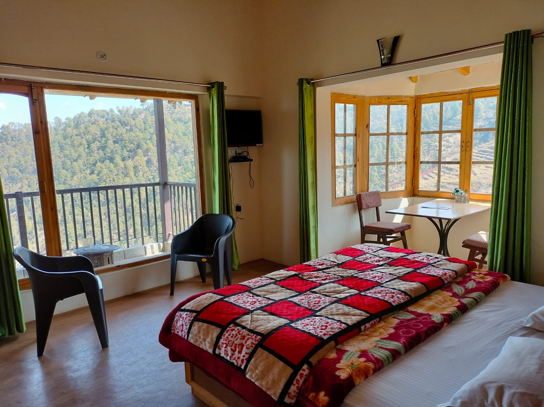 阿尔莫拉酒店住宿-Elphinstone Himalayan Resort