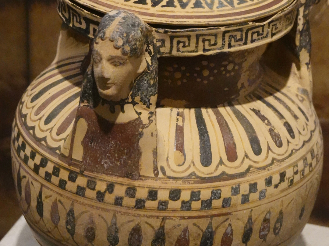 Archaeological Museum of Corinth-科林斯必去景点