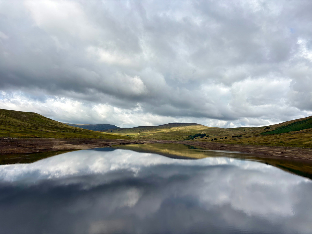 Scar House Reservoir-Pateley Bridge必去景点