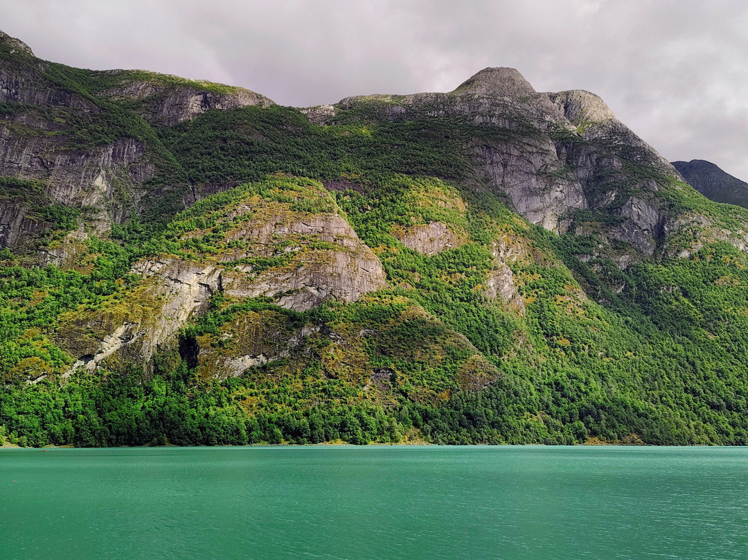 Oldevatnet Lake-欧登必去景点