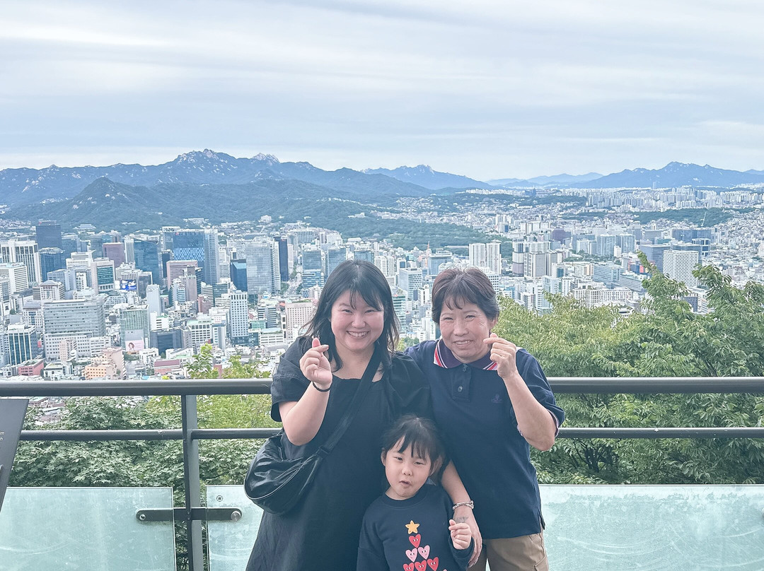 Cosmo. Jin Tour - Day Tours-首尔必去景点