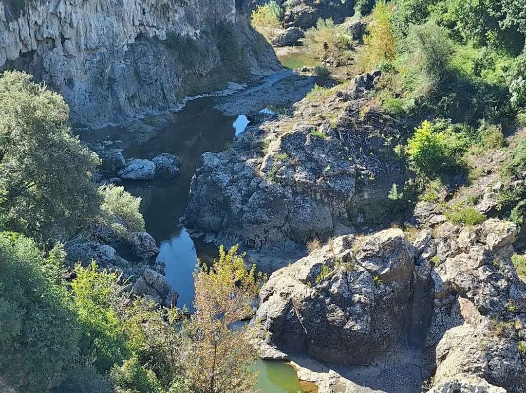 Ponte del Diavolo-Montalto di Castro必去景点