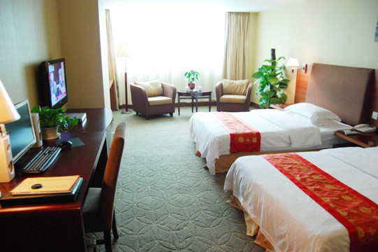 莫林酒店(长沙五一广场窑岭湘雅二医院地铁站店)主图