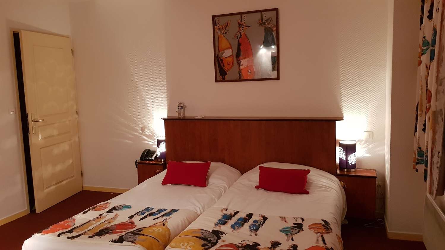 Hotel Kyriad Carentan-官方
