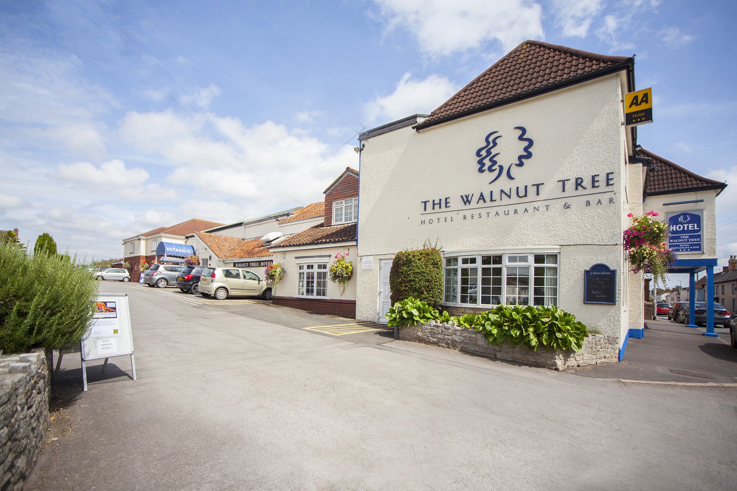 The Walnut Tree Hotel-官方