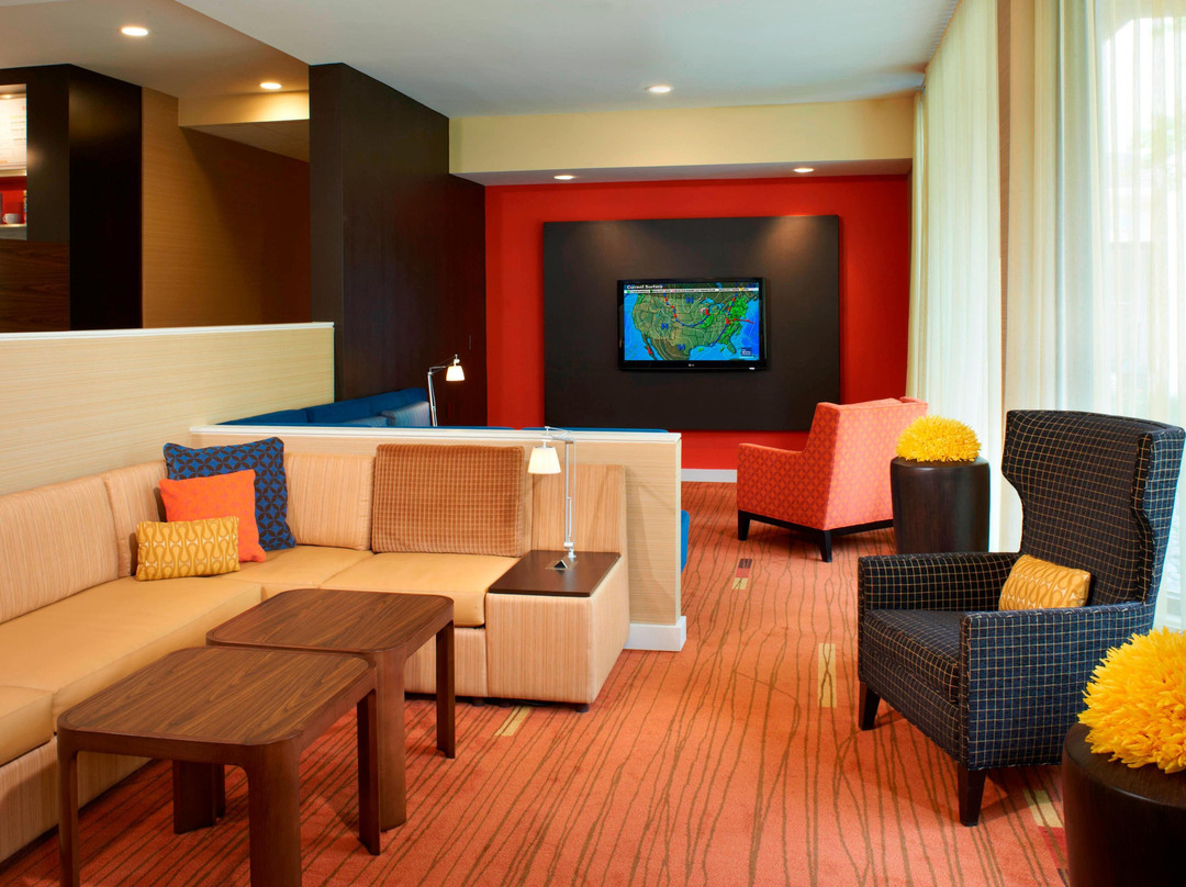 Courtyard by Marriott Columbus Dublin主图