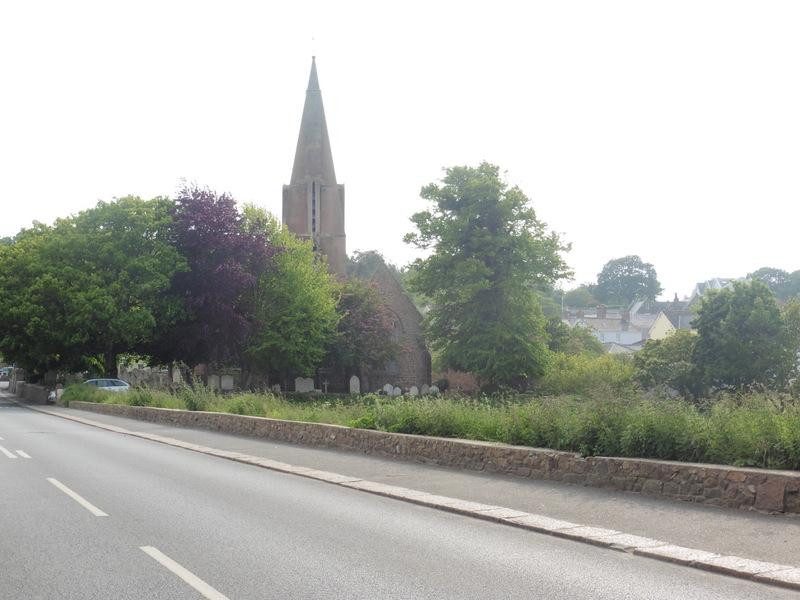 Grouville Parish Church景点图片