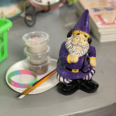 BrushFire Art Studio-德纳姆斯普林斯必去景点