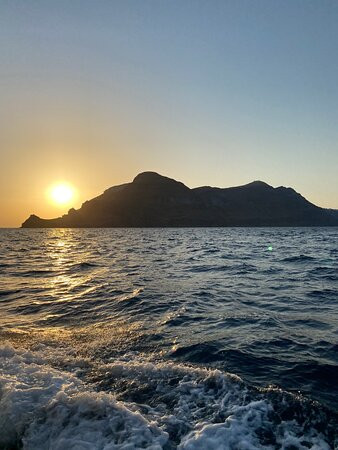 Captain Makis Private Boat Tour-圣托里尼必去景点