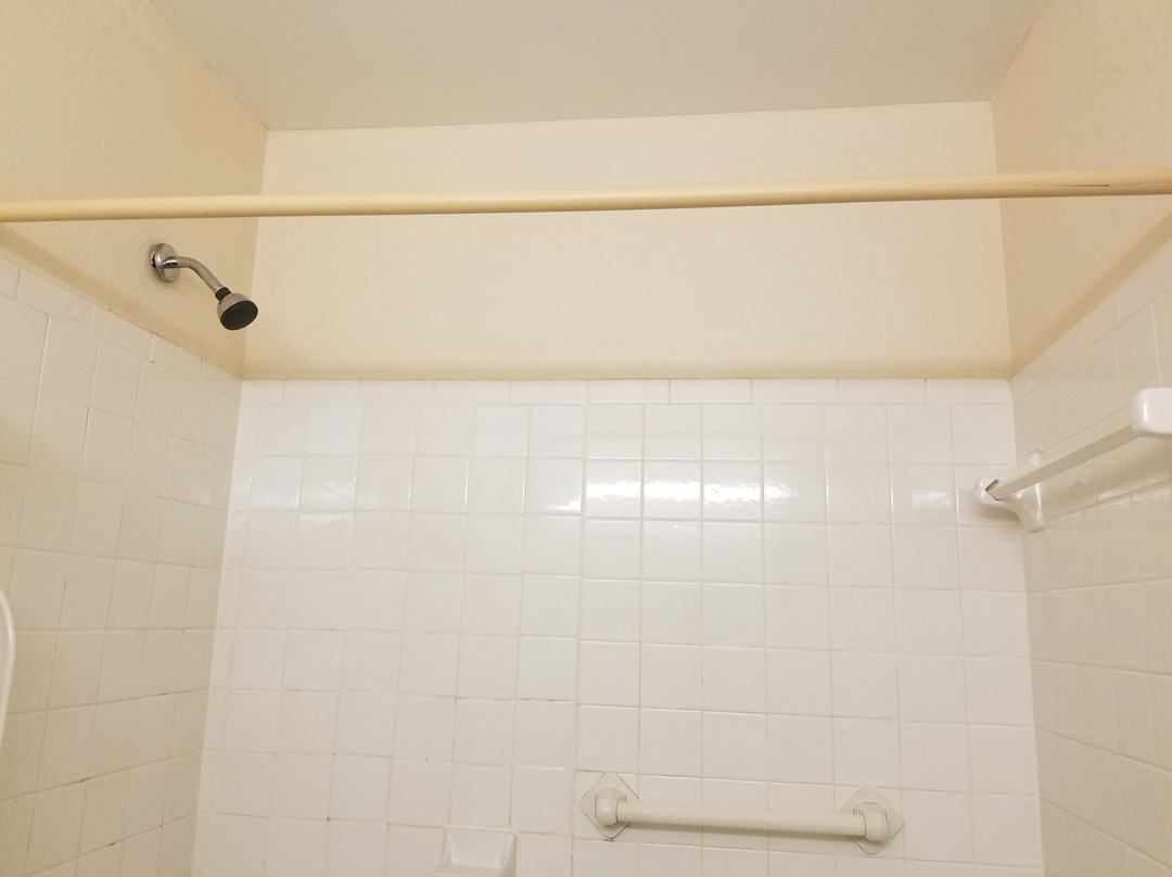 Ambassador Inn & Luxury Suites