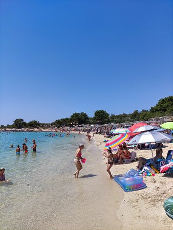 Rosogkremos Beach景点图片