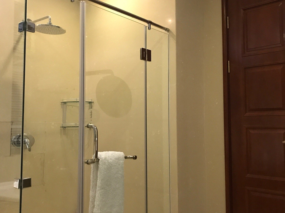 多伦香江假日酒店主图