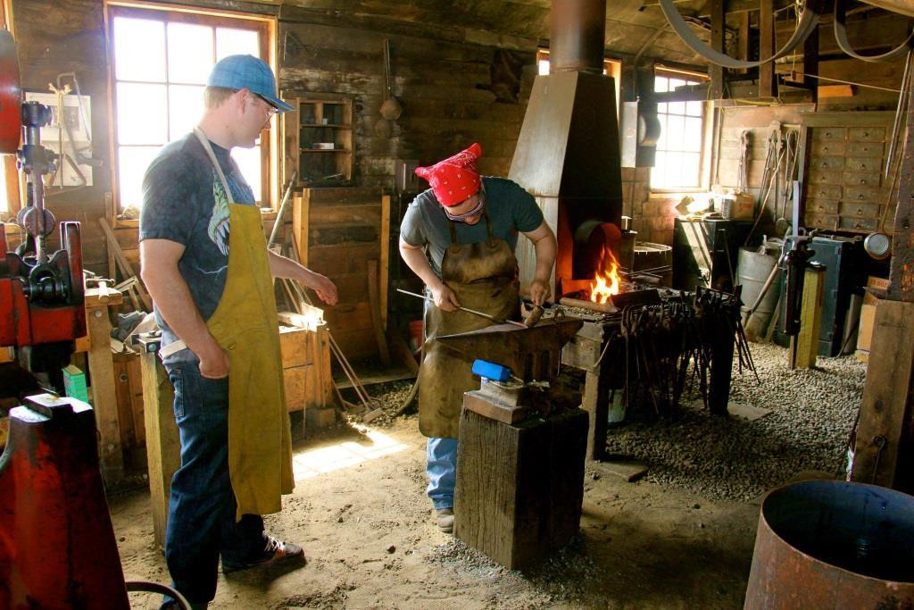 Blacksmith Shop Museum景点图片