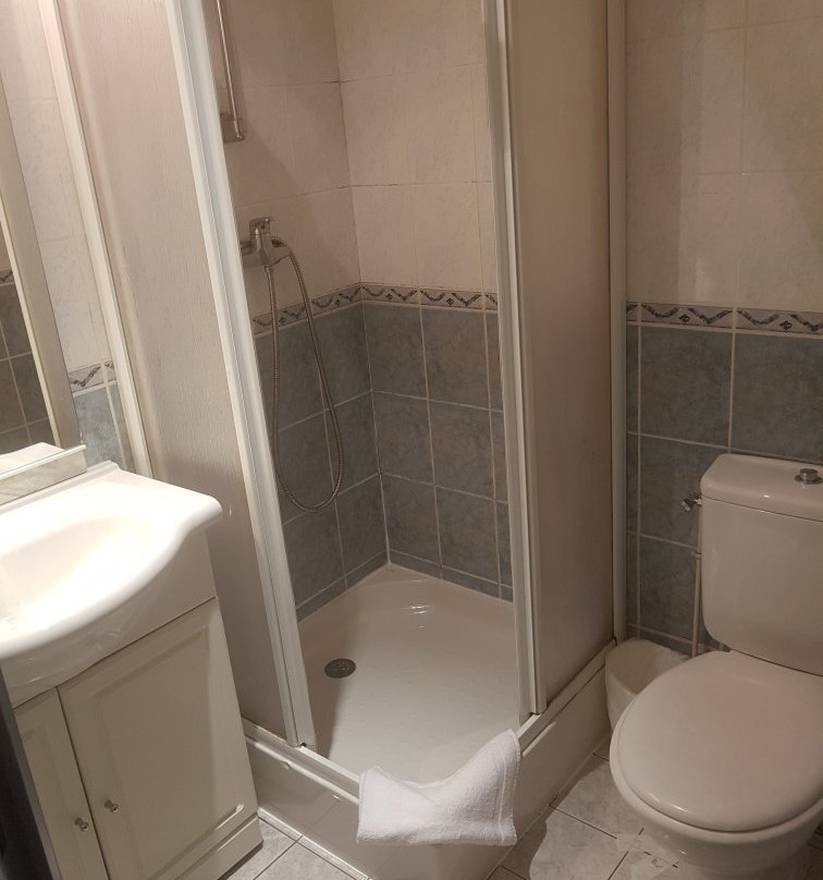 Avermes旅游攻略图片