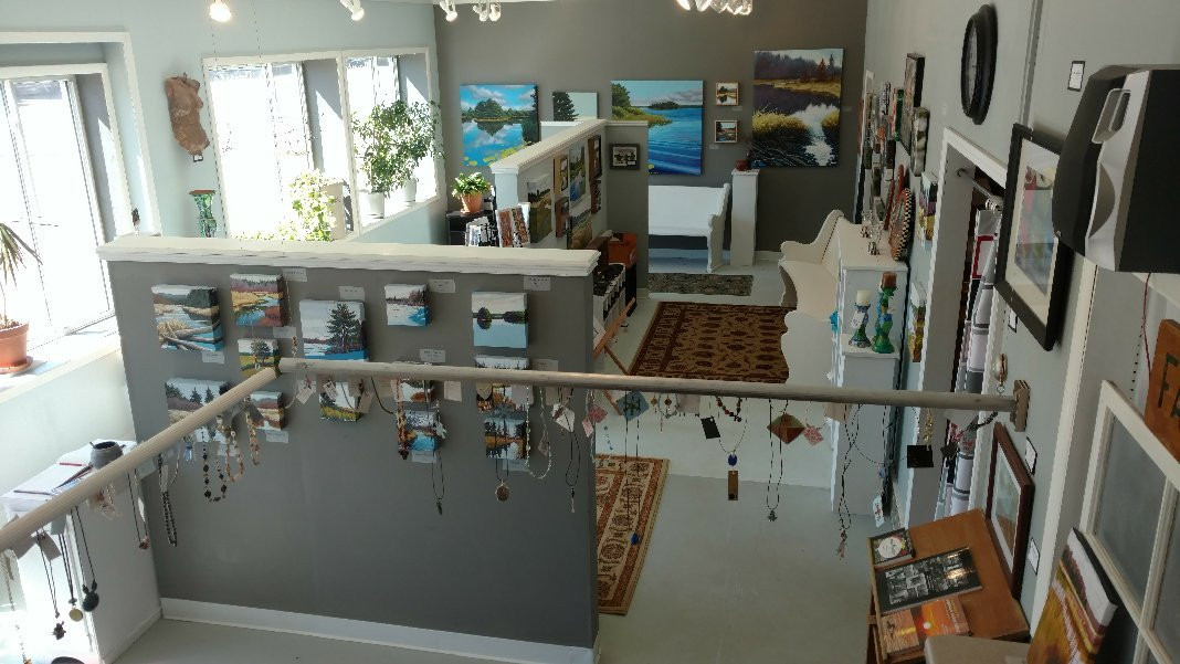 Phillips旅游景点-Fanatical Fish Studio and Gallery