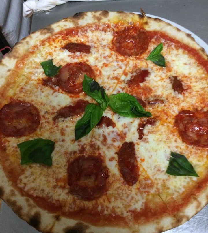 Luna Rossa Pizzeria