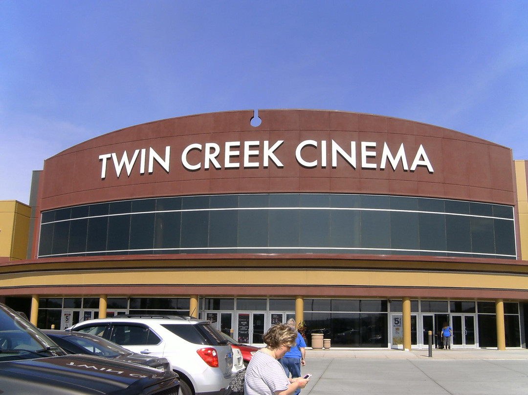 The Marcus Twin Creek Cinema景点图片