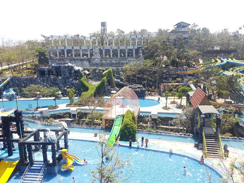 Kediri Waterpark-谏义里必去景点