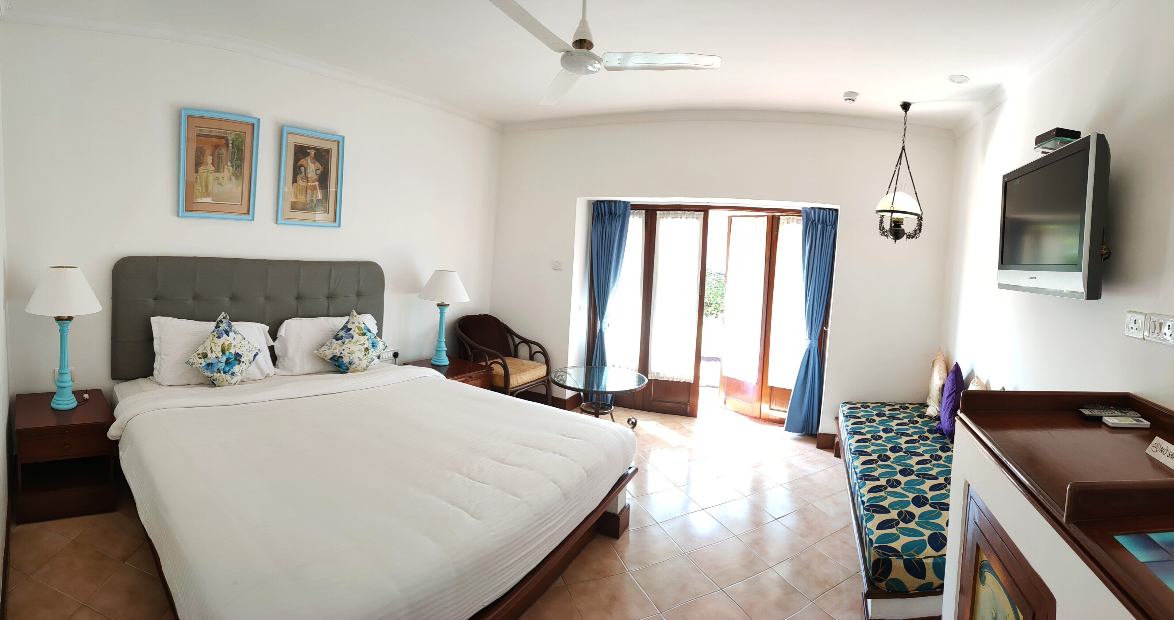 Coconut Grove Beach Resort-官方