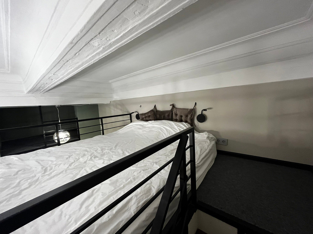 HomeHotel Apartments