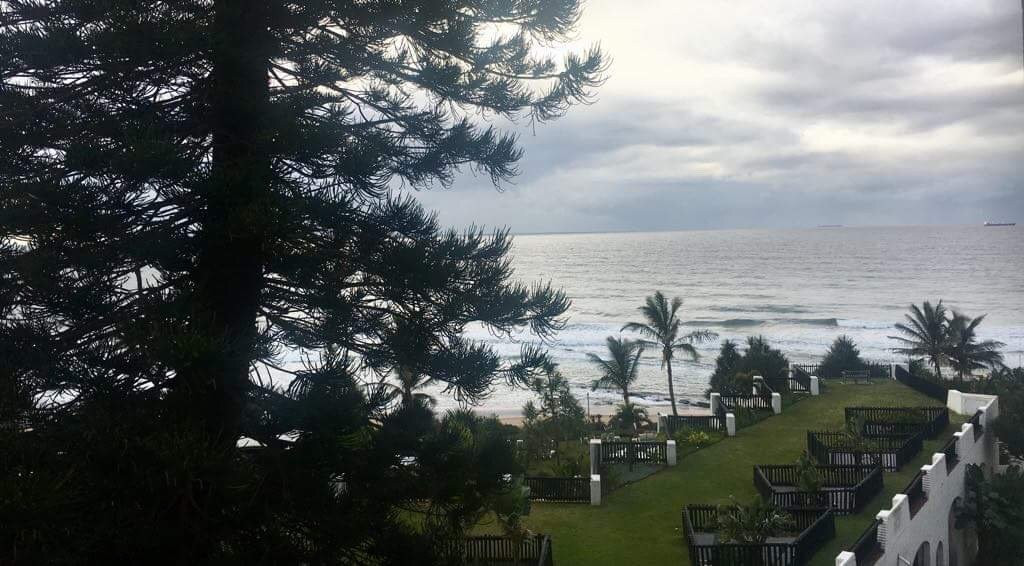 Cabana Beach Resort主图