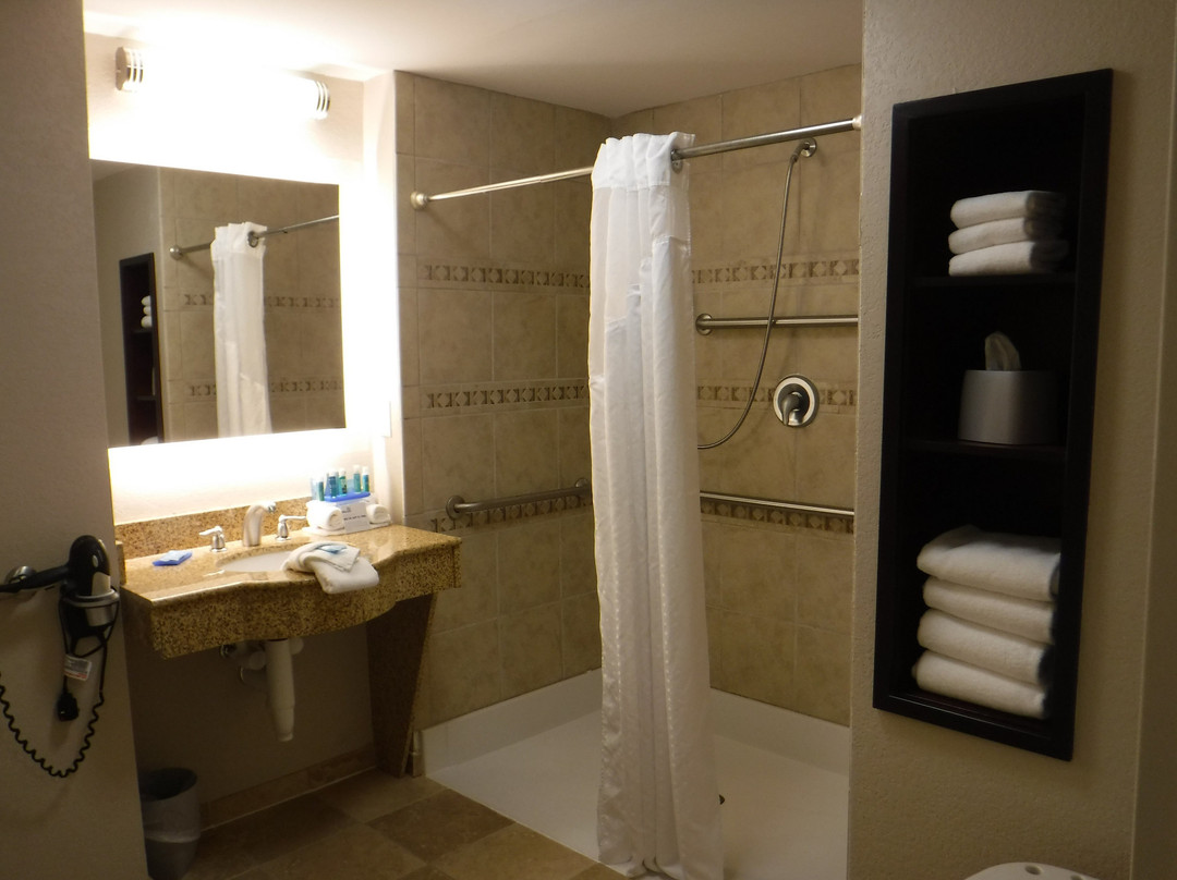 Holiday Inn Express West Jefferson By IHG主图