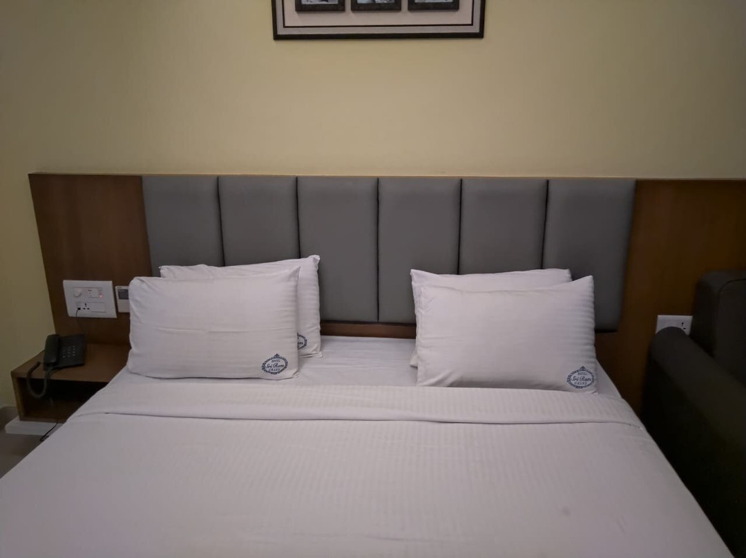 Hotel Sri Ram Grand主图