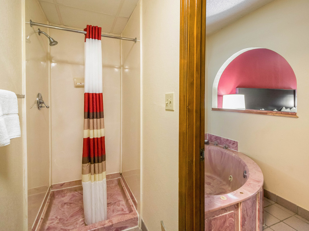 Red Roof Inn Clarksville主图