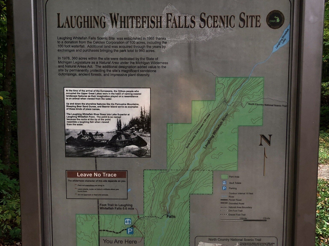 Laughing Whitefish Falls-缪尼辛必去景点