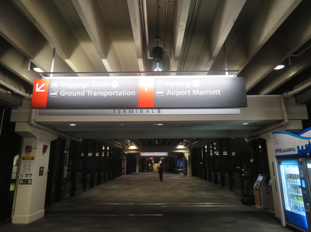 费城机场万豪酒店主图