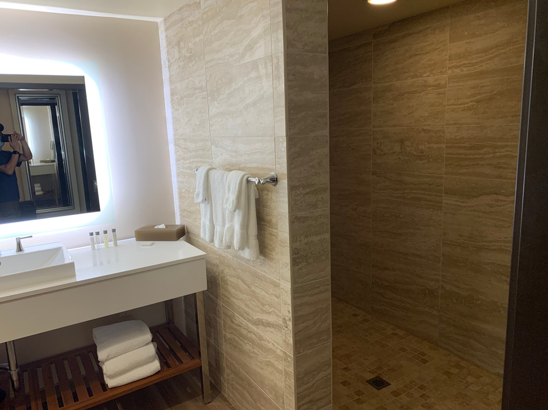 Bally's Lake Tahoe Casino Resort主图