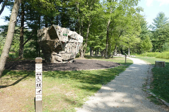 Claridon Woodlands-Chardon必去景点