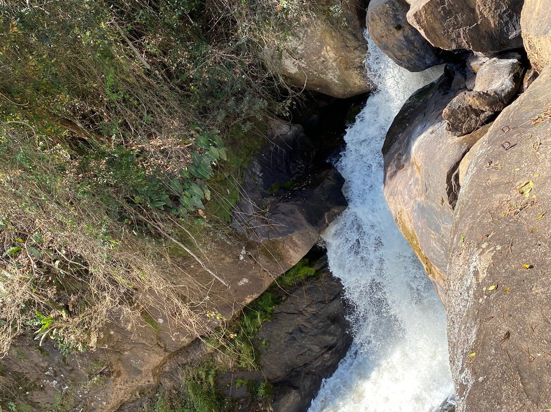 Cachoeira dos Henriques-Paraisopolis必去景点