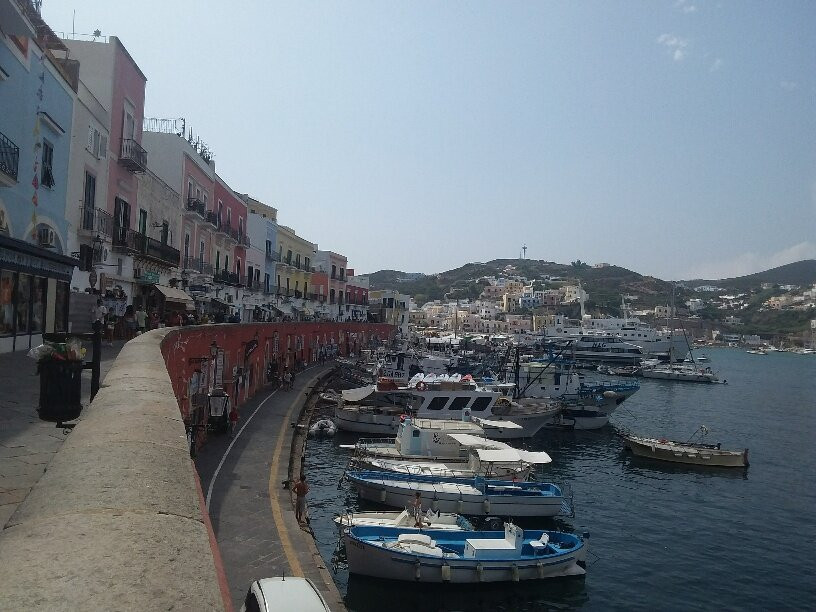 Centro Storico di Ponza景点图片