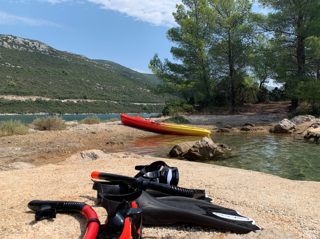 Kayaking Ston景点图片