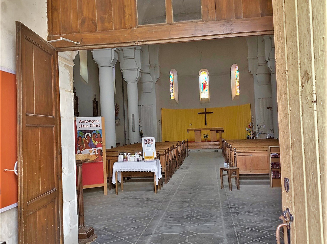 Église Saint-pierre (cherveux)景点图片
