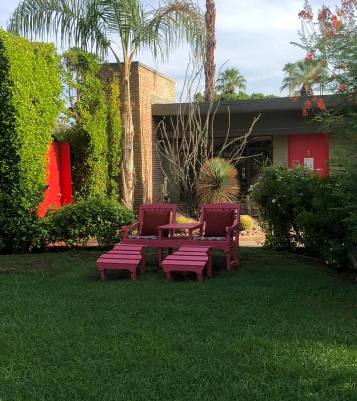 沙漠里维埃拉酒店主图