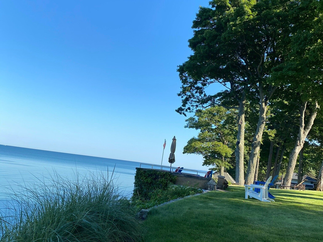 Lakeshore Bed and Breakfast主图