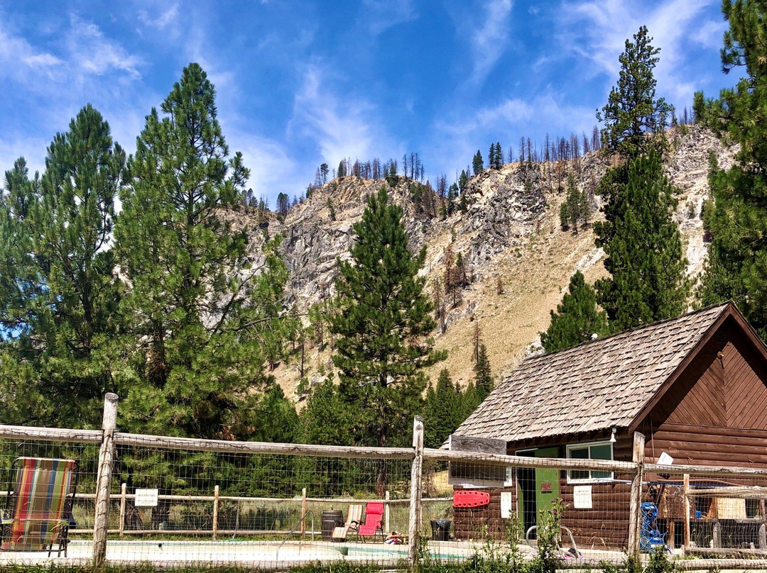 Sawtooth Lodge主图