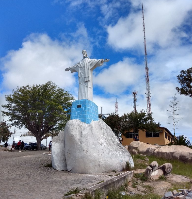 Alto do Cruzeiro-格拉瓦塔必去景点